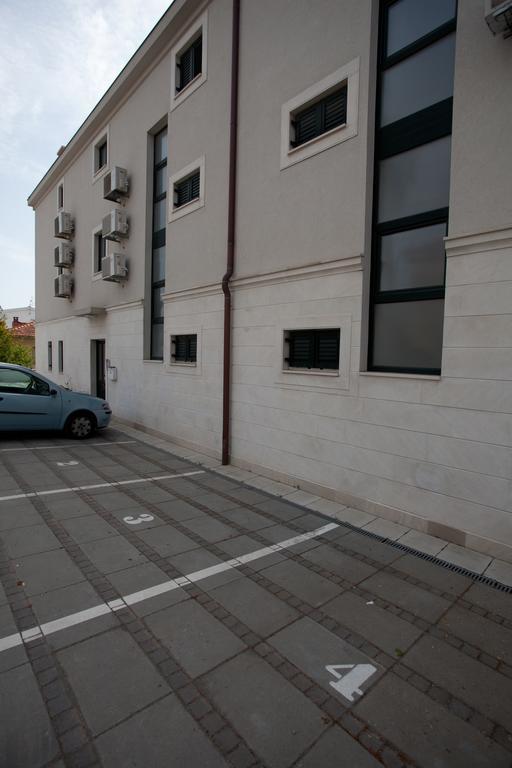 Apartments Svjetlana Трогир Екстериор снимка