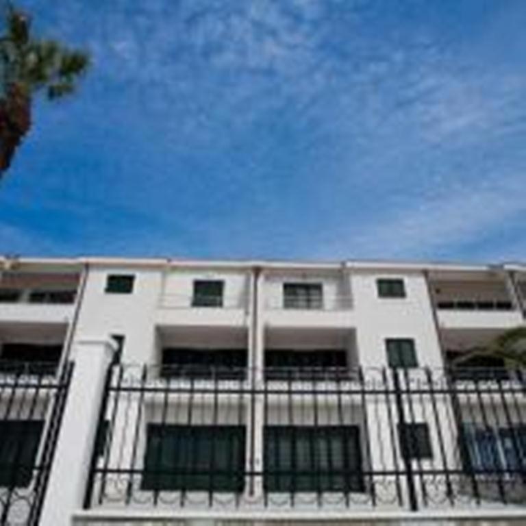 Apartments Svjetlana Трогир Екстериор снимка